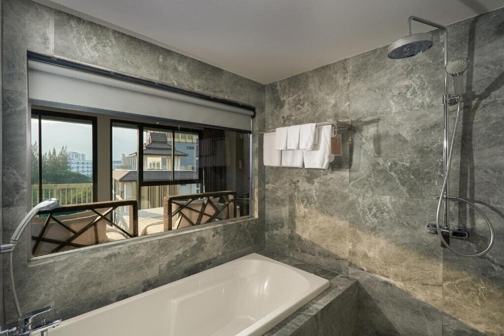 Фото X2 Vibe Chiang Mai 4*