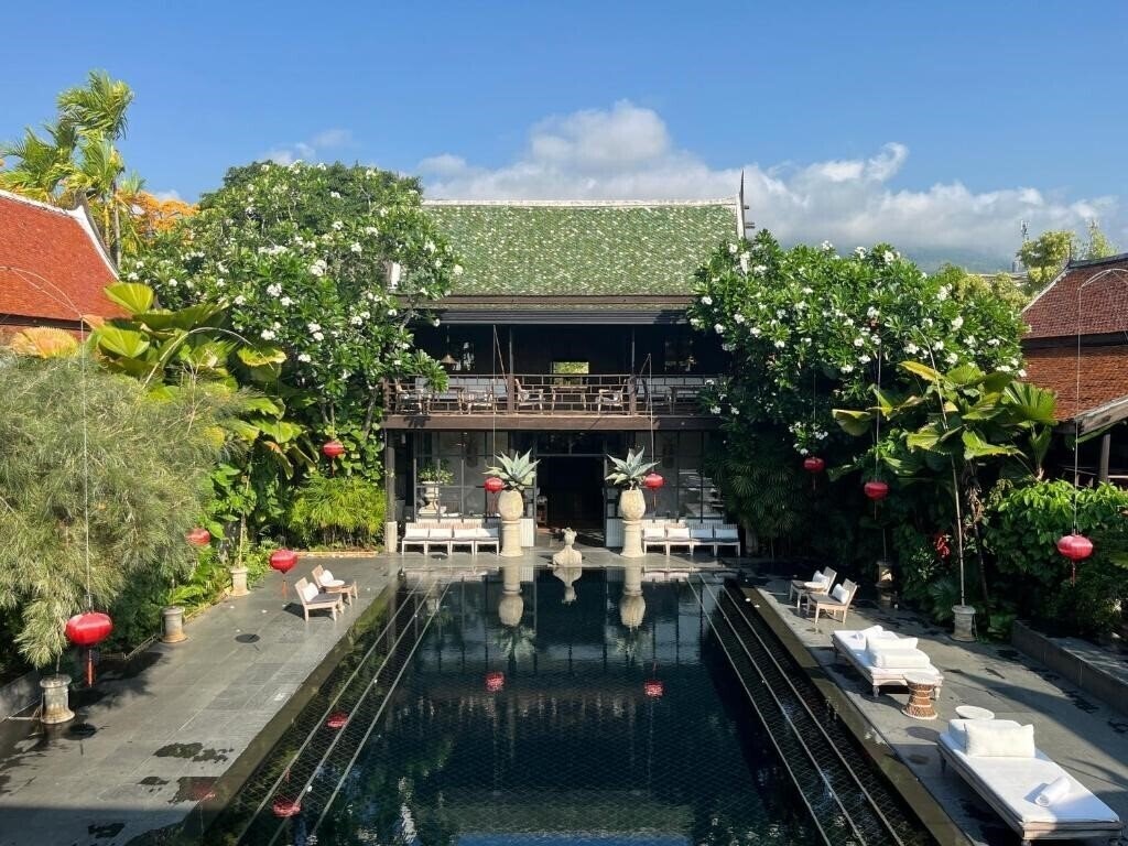 Отель Villa Mahabhirom 4*