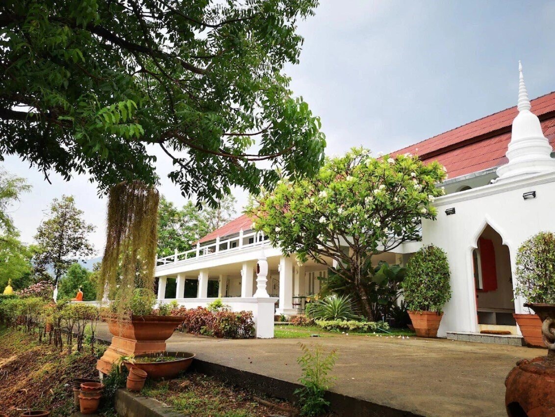 Готель Amaravati Wellness Resort 3*