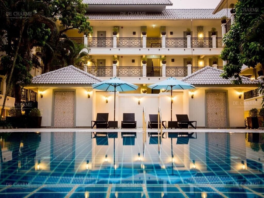 Отель De Charme Hotel 3*