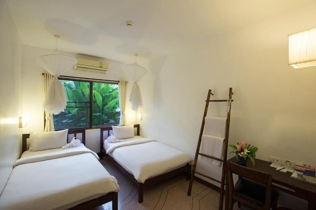 Готель Eco Resort Chiang Mai 3*