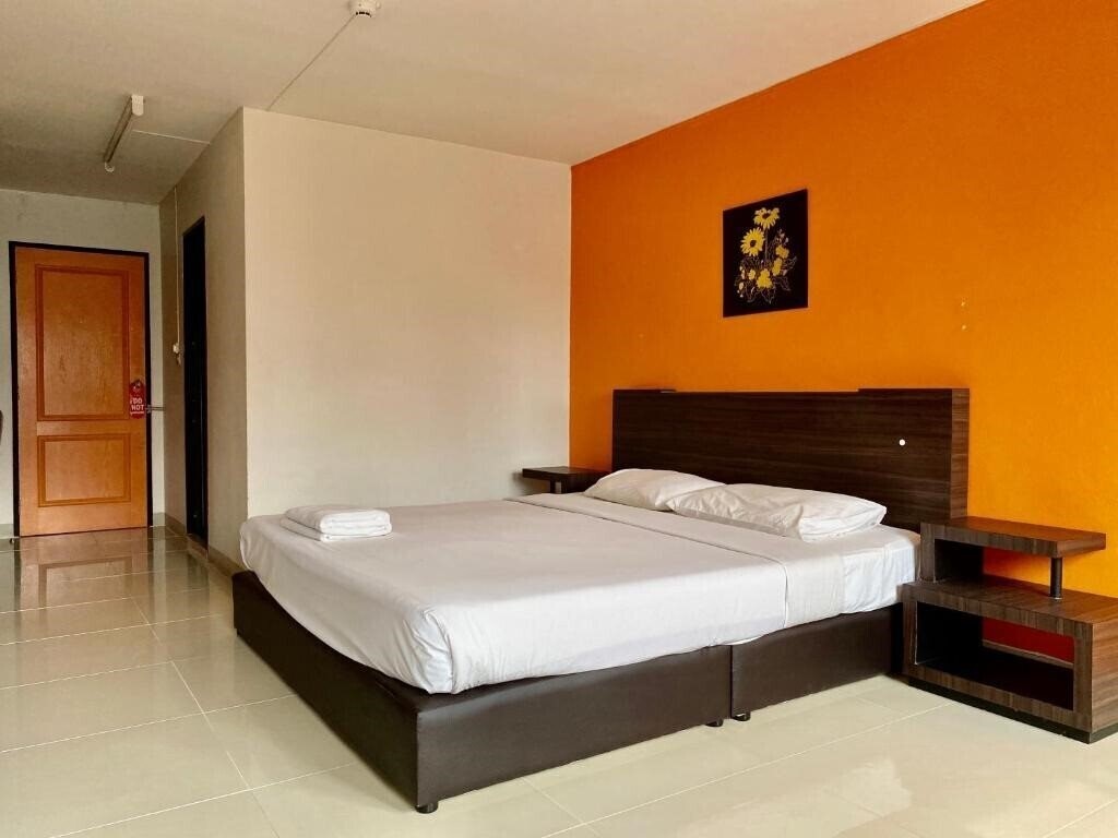 Готель Smith Residence 2*