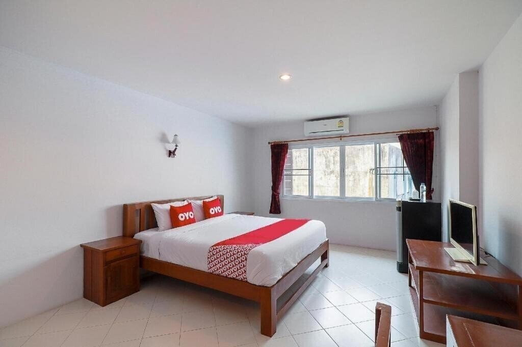 Готель OYO 794 Nice Mum Lodge 2*