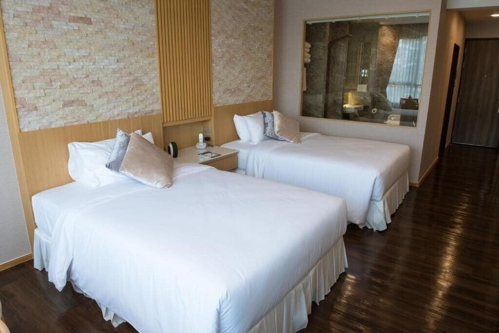 Картинка North Hill City Resort 4*