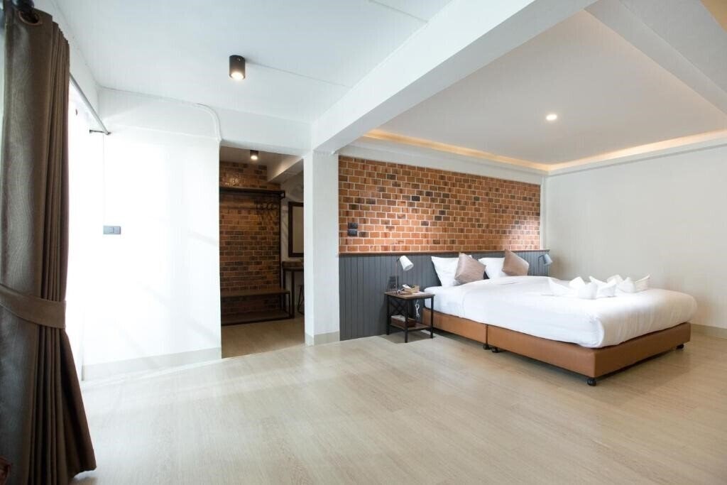 Картинка Old City Wall Inn 3*