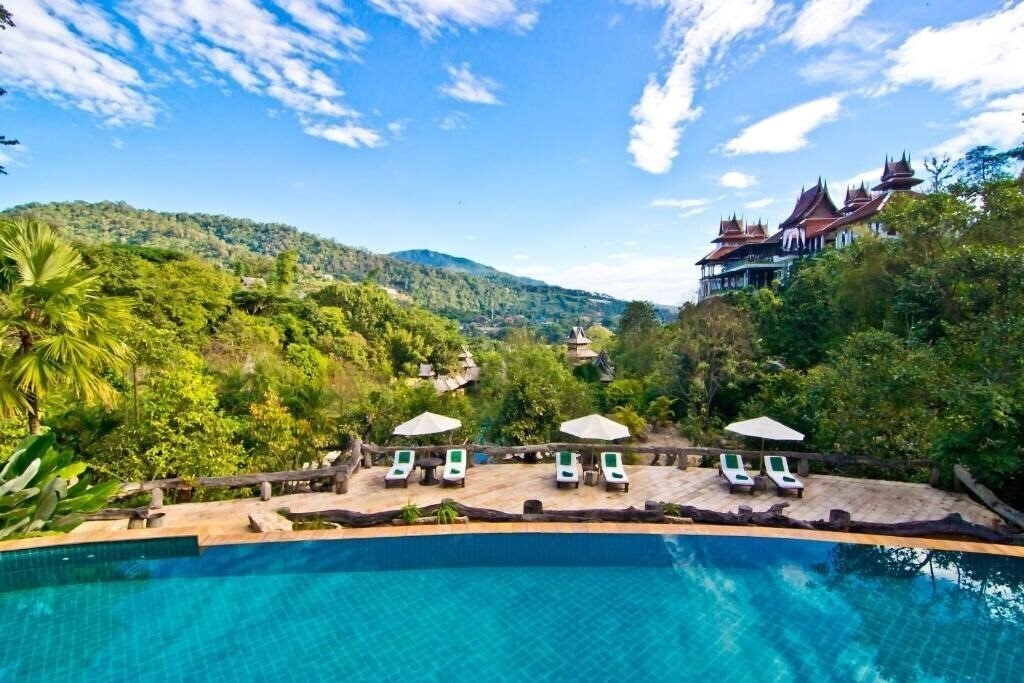 Готель Panviman Chiang Mai Spa Resort 4*