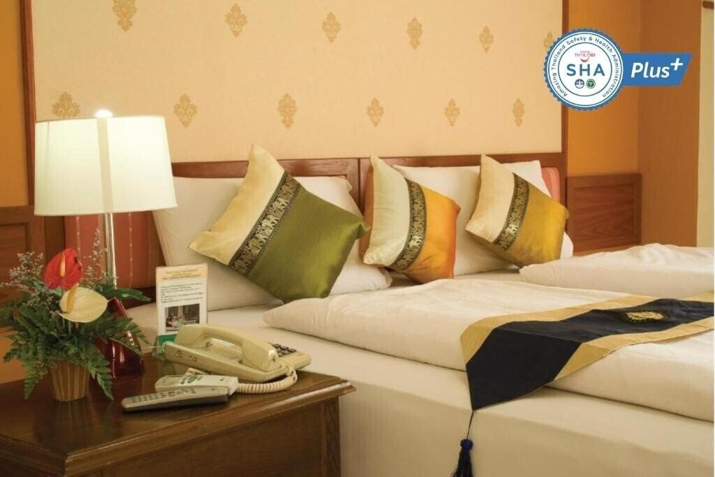 Готель People Place Hotel 2 3*