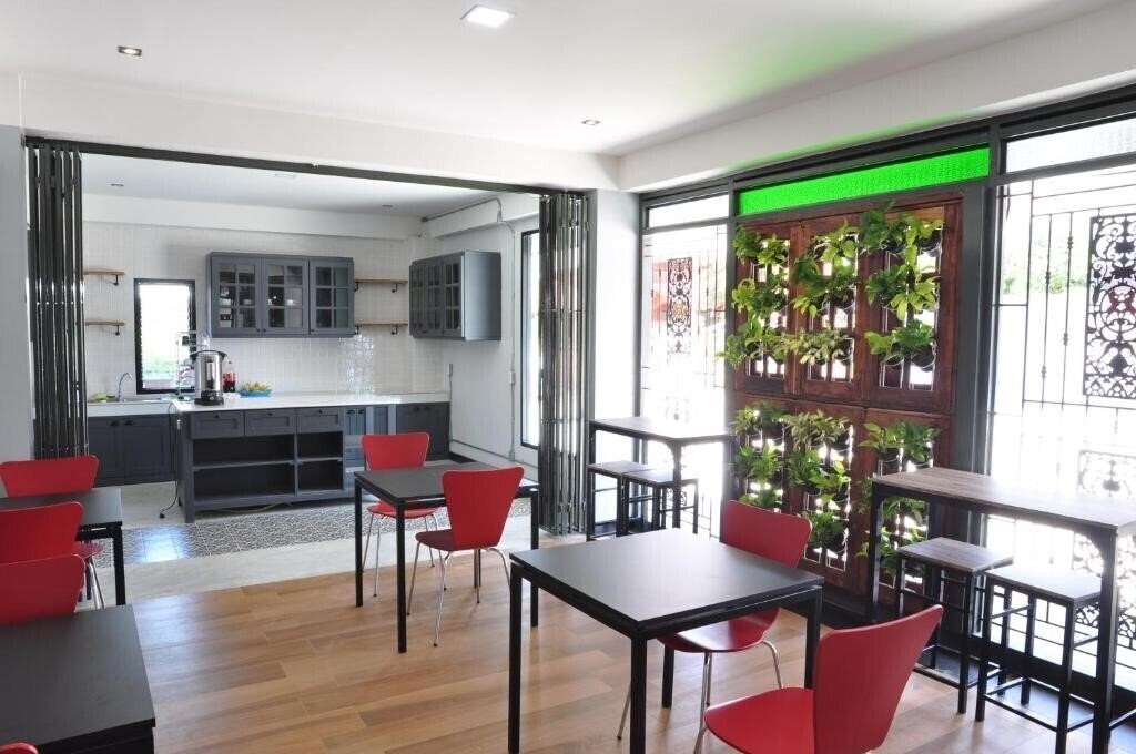 Фотографія C Room Airport By Choktawee отель без категории