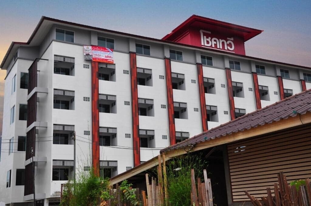 Картинка C Room Airport By Choktawee отель без категории