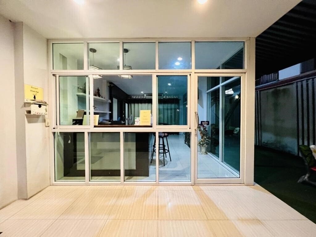 Фотографія Inn Kham Apartment 3*