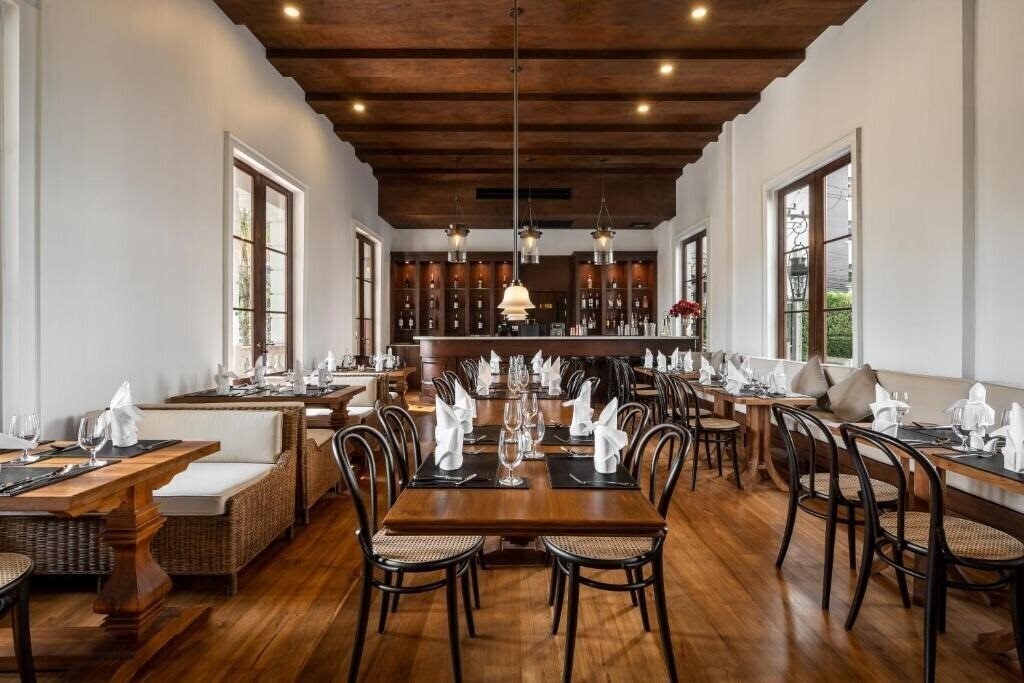 Картинка Bella Nara Hotel, Chiang Mai 4*