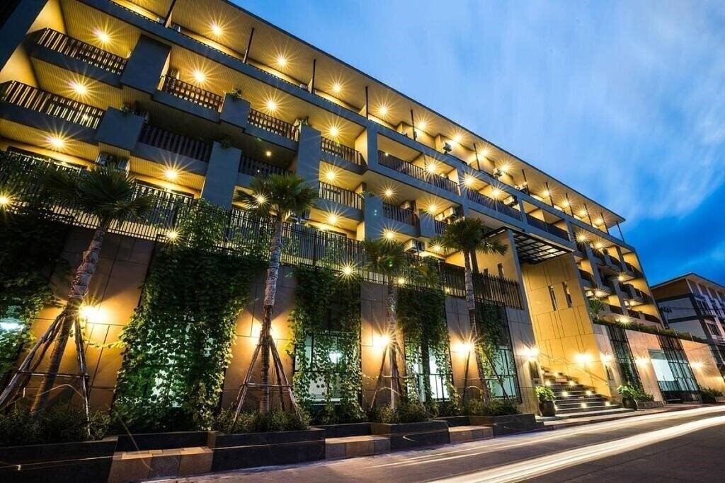 Отель Lani Chiang Mai Hotel 3*