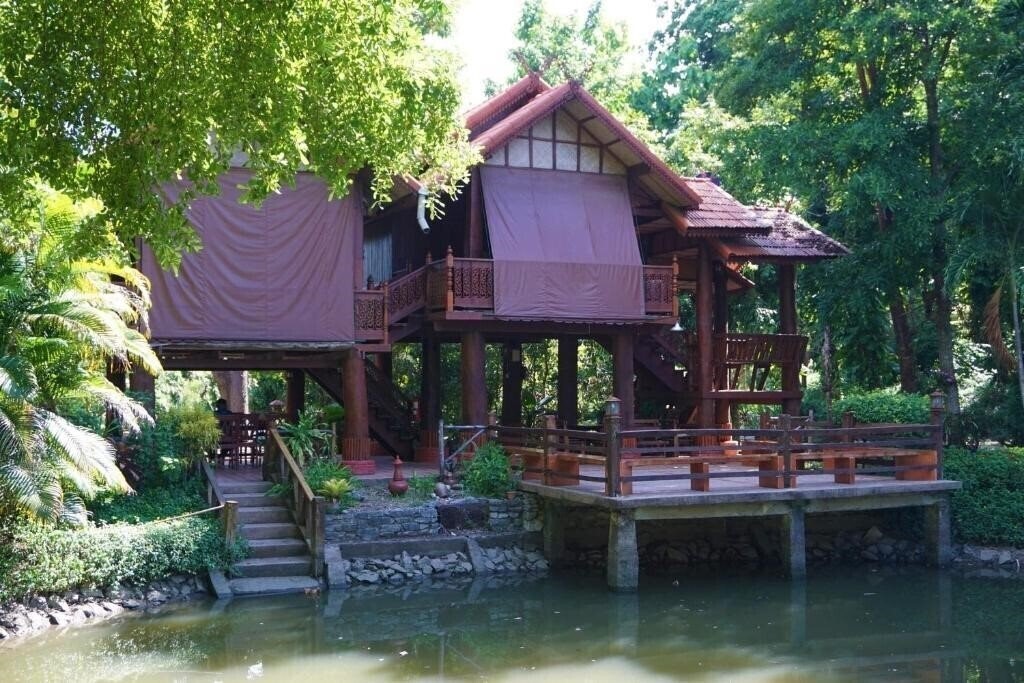 Фото Bhupimarn Garden House 3*