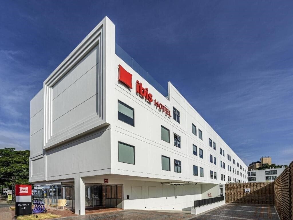 Готель Ibis Chiang Mai Nimman Journeyhub 3*