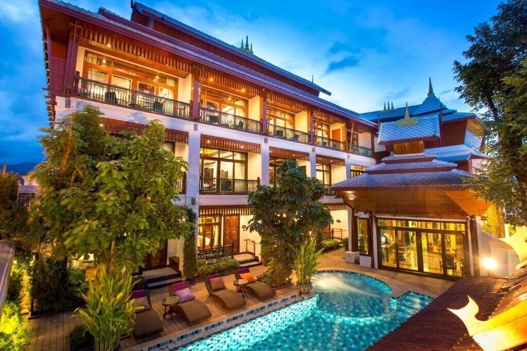 Отель Sirilanna Chiang Mai 4*