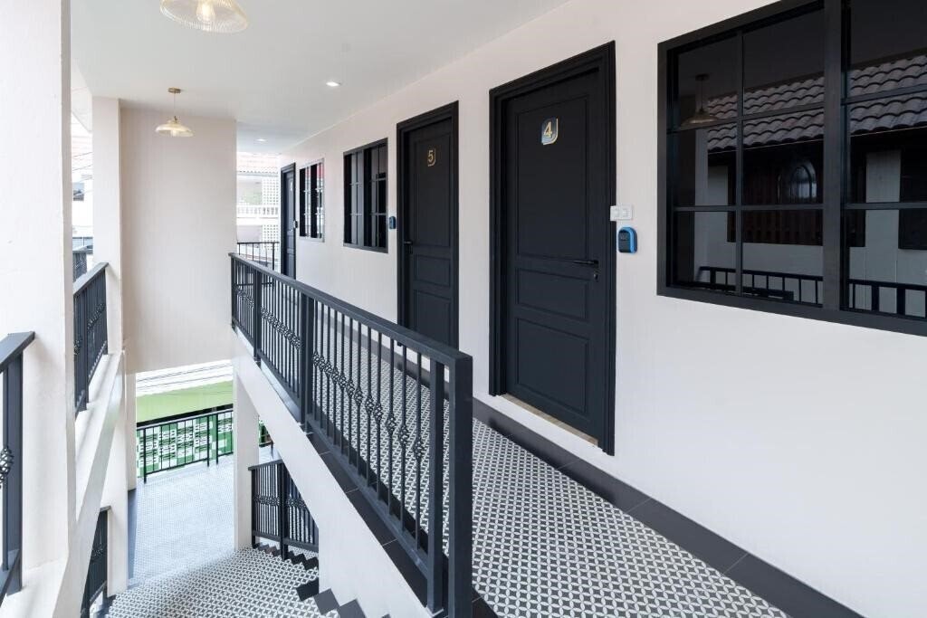 Картинка Holiday Cottage Hotel Chiang Mai 3*