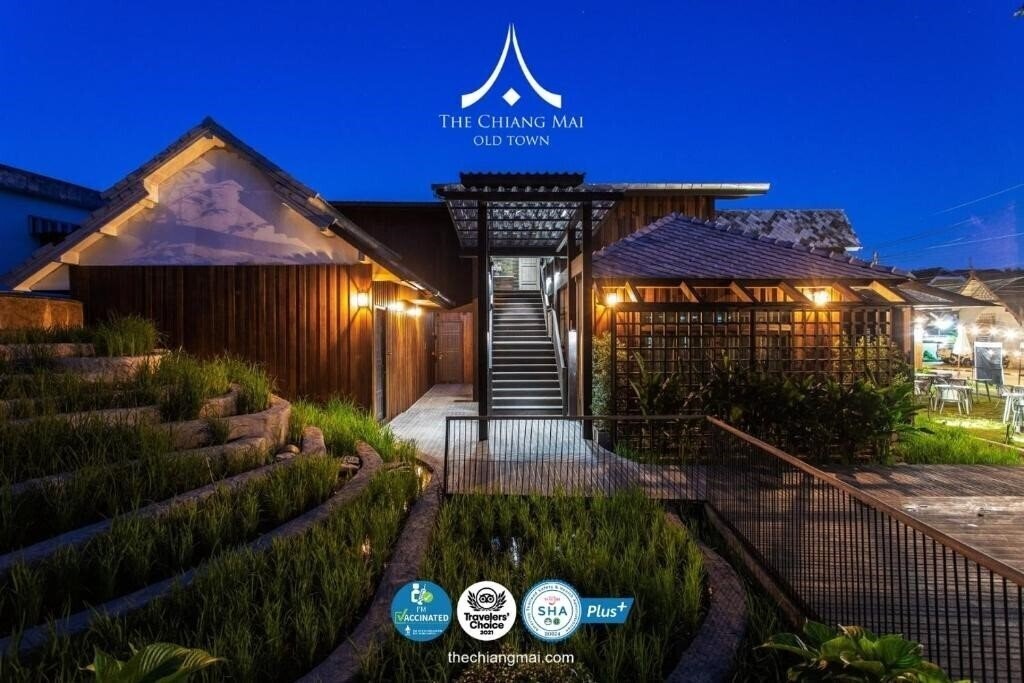 Отель The Chiang Mai Old Town 5*