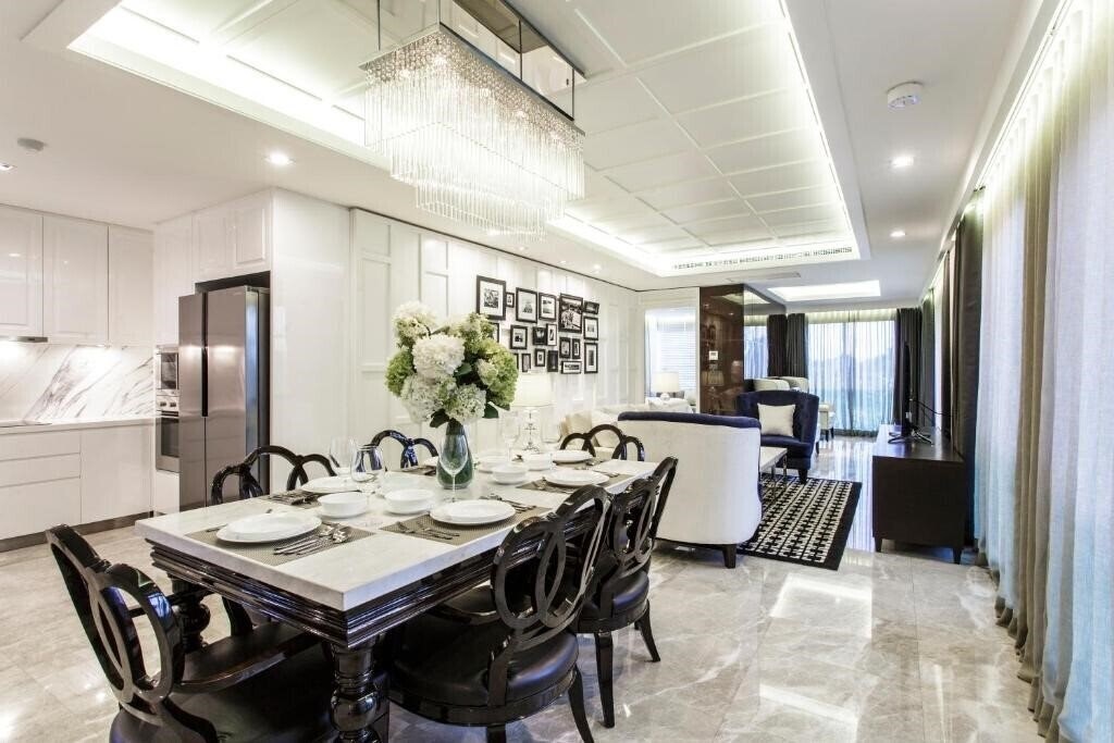 Отель The Chiang Mai Riverside 5*