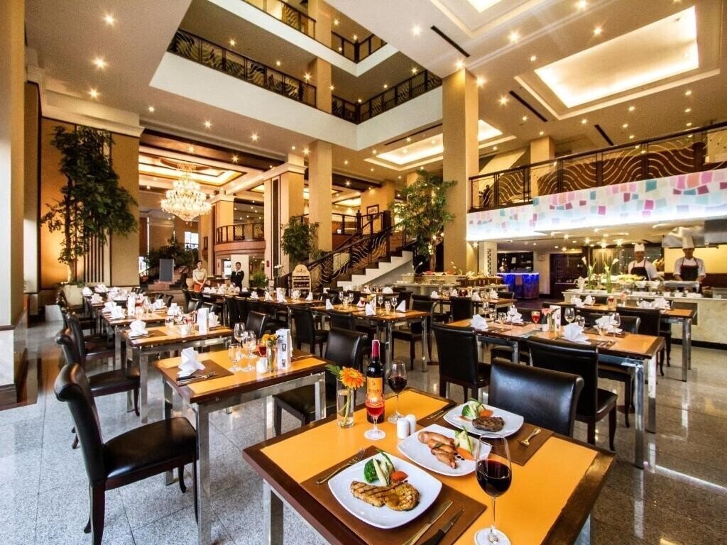 Картинка Central Duangtawan Hotel 4*