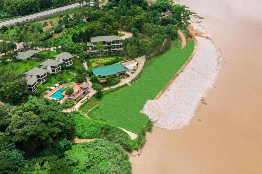 Готель Bansaeo Garden & Resort 4*