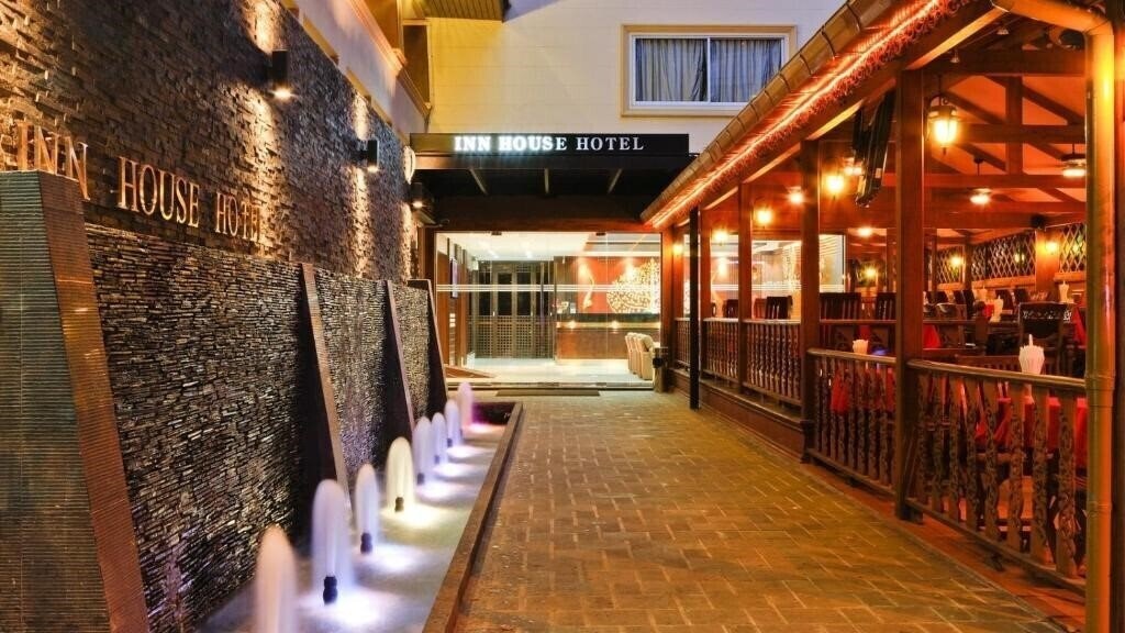 Готель Inn House 3*