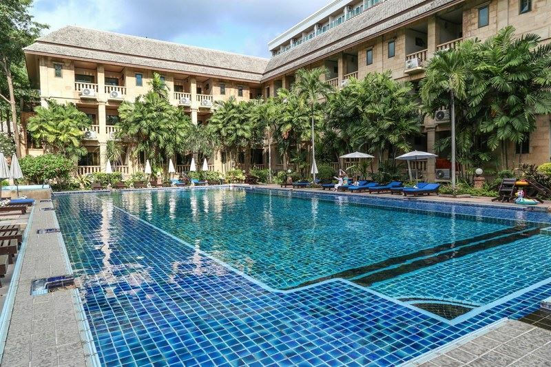 Отель Plumeria Serviced Apartment 3*