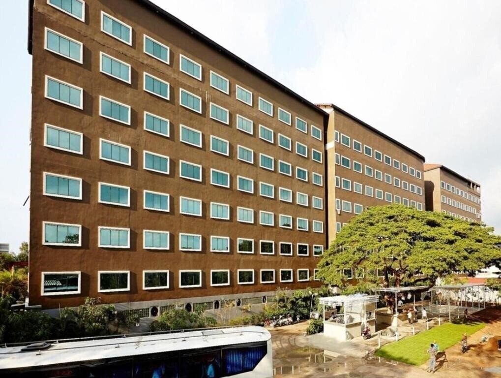 Фото Sunday Grand Jomtien Pattaya 4*