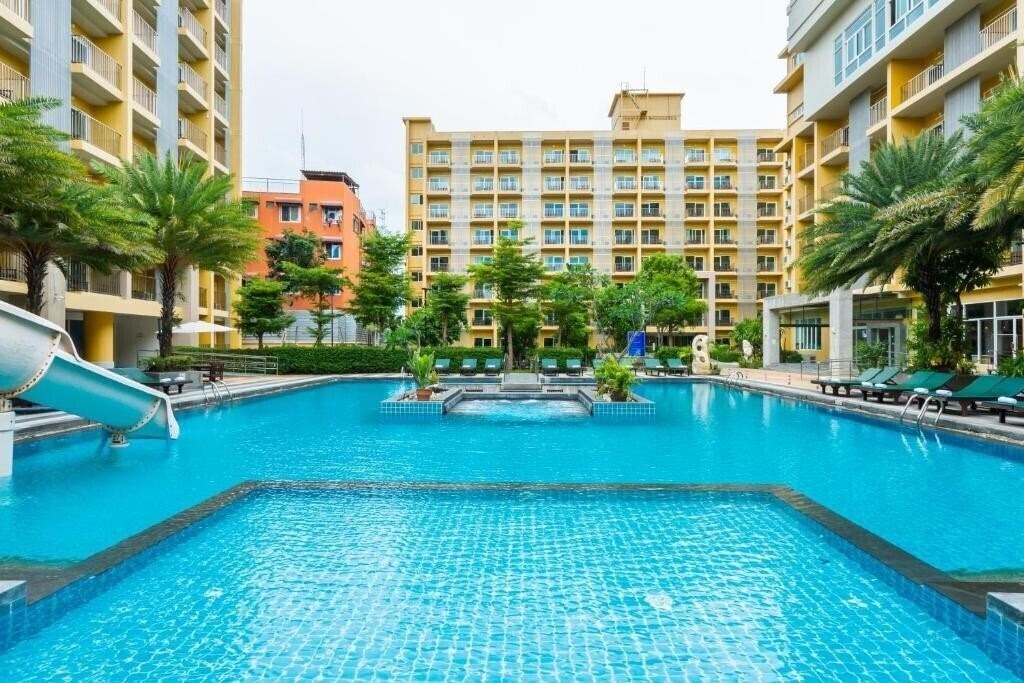 Готель Grand Bella Hotel 3*
