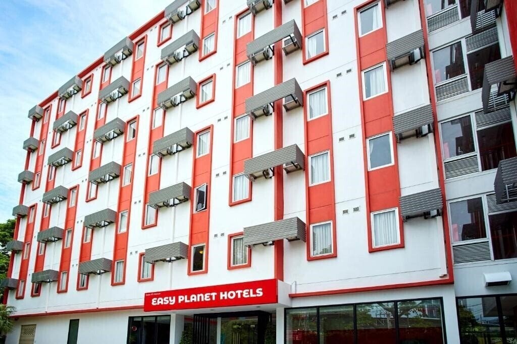 Готель Easy Planet Pattaya 3*