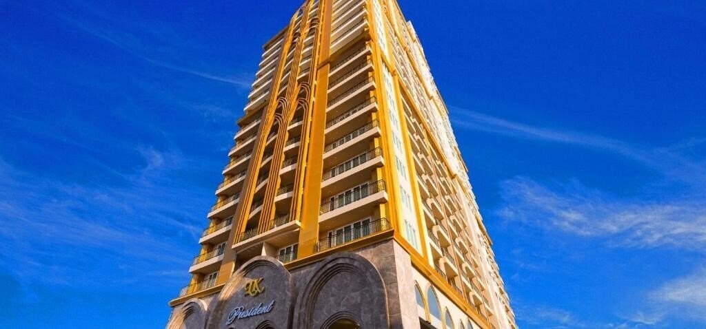 Отель Lk President 4*