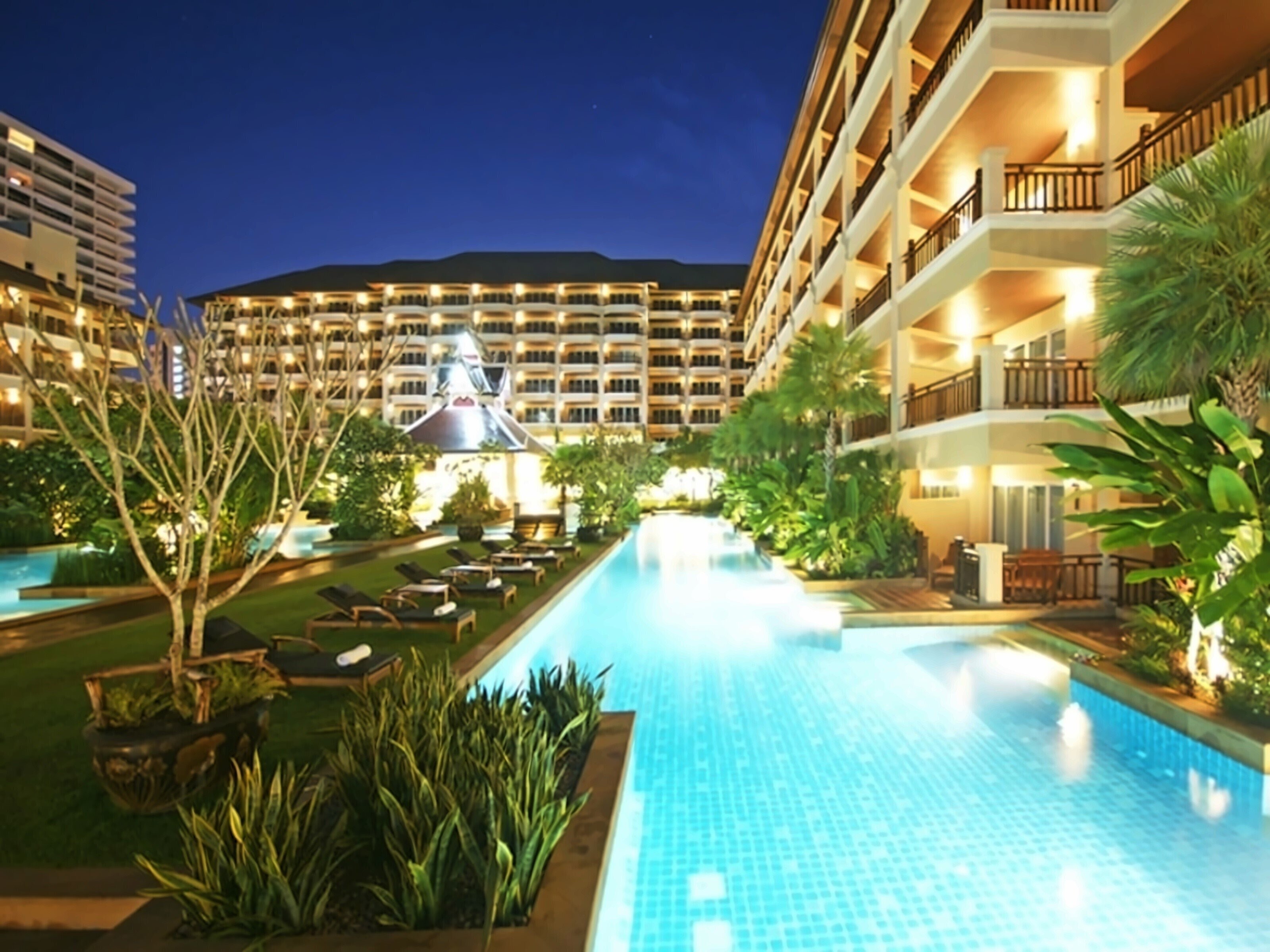 Изображение The Heritage Pattaya Beachfront Resort 4*