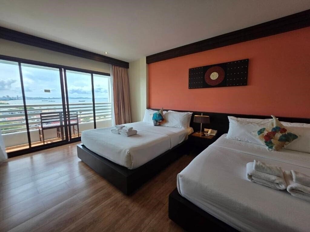 Фотографія Grand Jomtien Palace 3*