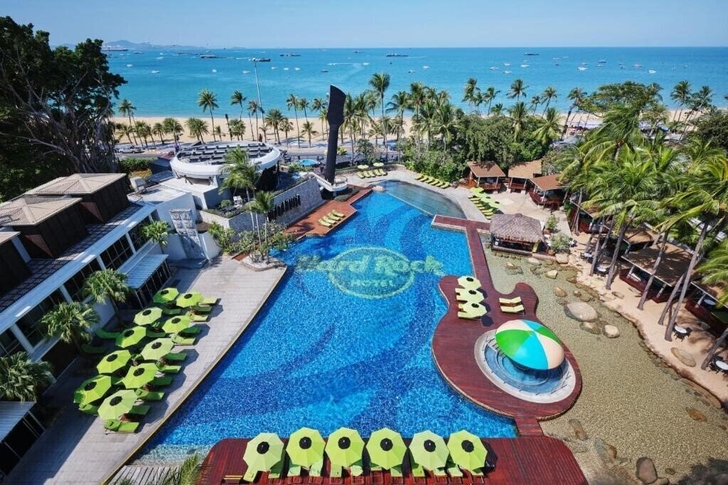 Готель Hard Rock Hotel Pattaya 4*