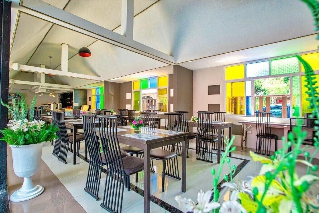 Фото The Train Resort Pattaya 4*