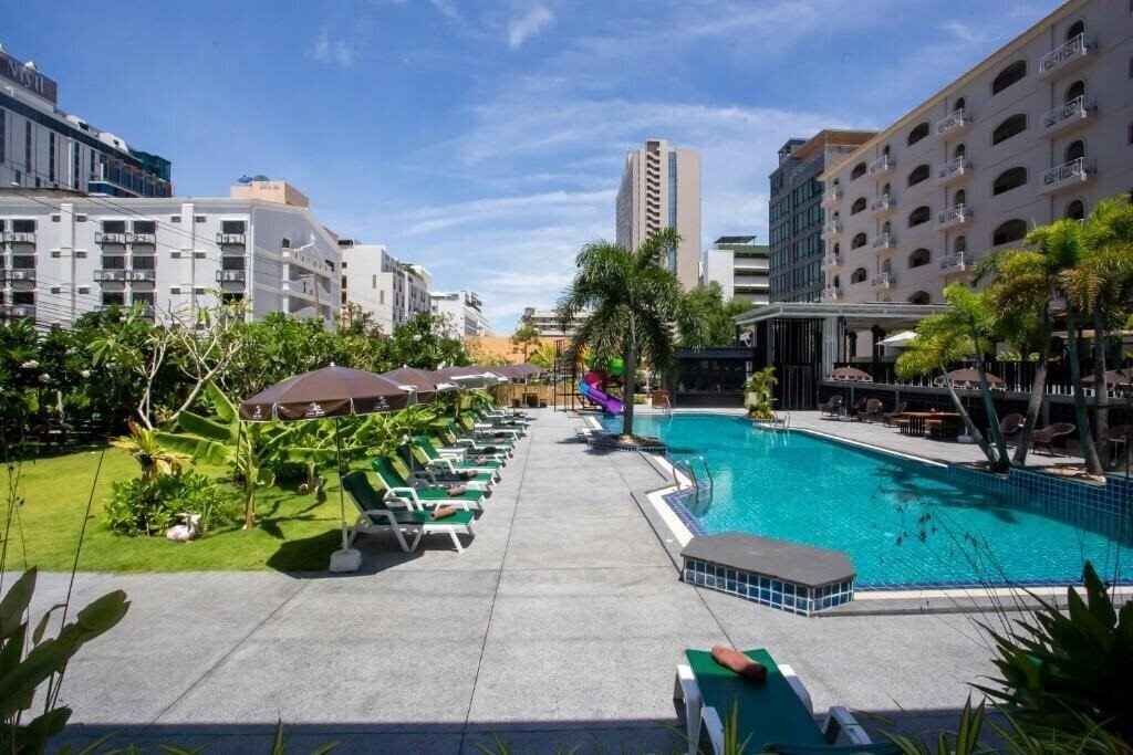Готель Sabai Inn 3*