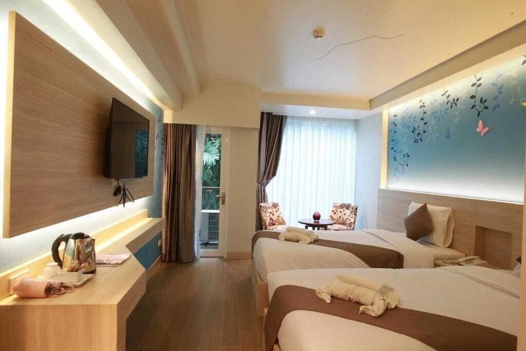 Фото Levana Pattaya Hotel 3*
