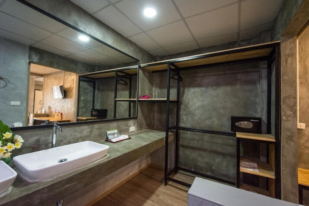 Фото Basaya Beach Hotel & Resort 3*