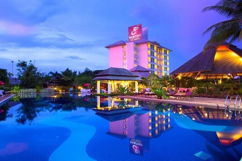 Отель Eastiny Resort & SPA 3*