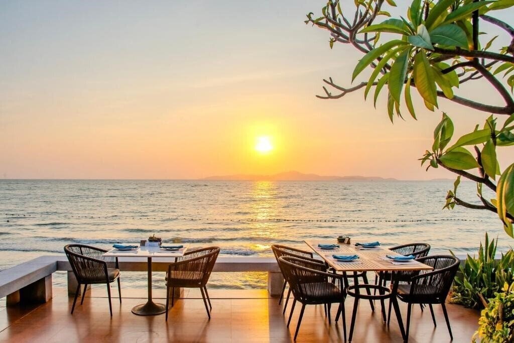 Фото Royal Cliff Beach Terrace 5*