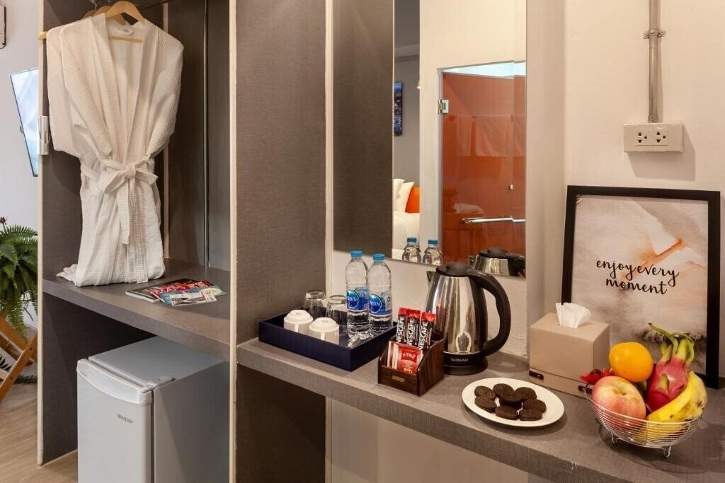 Фото 7 Stays Pattaya Hotel 3*