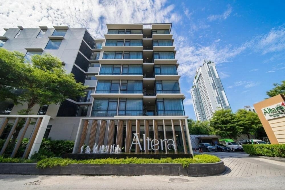Готель Altera Hotel & Residence 4*