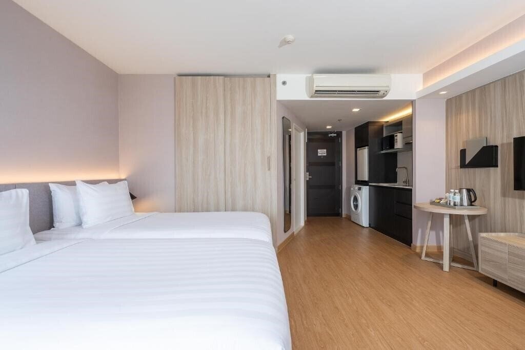 Фотографія Aster Hotel & Residence 3*