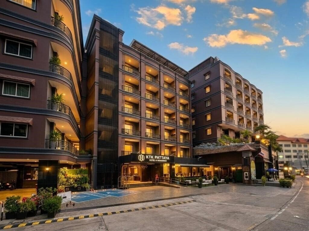 Готель Ktk Pattaya Hotel & Residence 4*