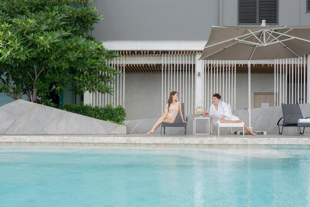 Фотография Holiday Inn & Suites Siracha Laemchabang 4*