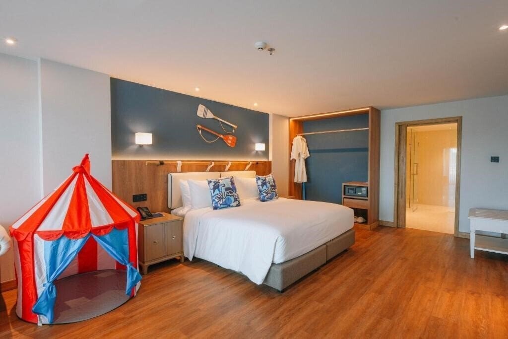 Изображение Ocean Marina Resort Pattaya Jomtien 4*