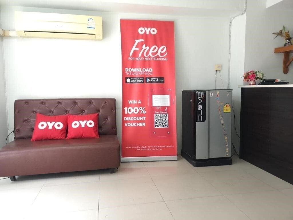 Фотографія OYO 75414 KJS Pattaya 2*