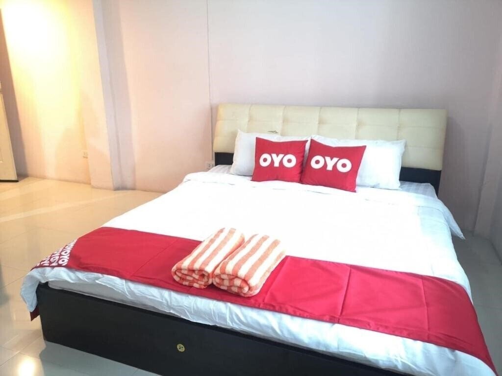Картинка OYO 75414 KJS Pattaya 2*