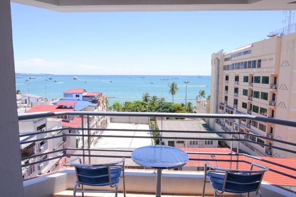 Готель Sandy Spring Hotel 3*