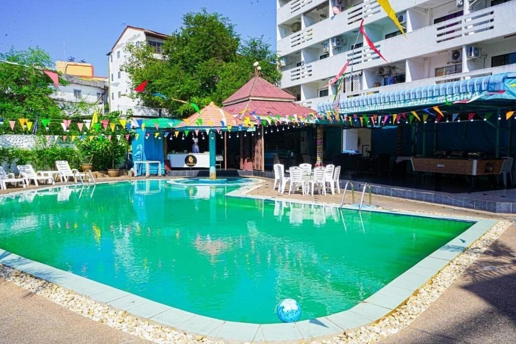 Отель Marine Paradise Encore 2*