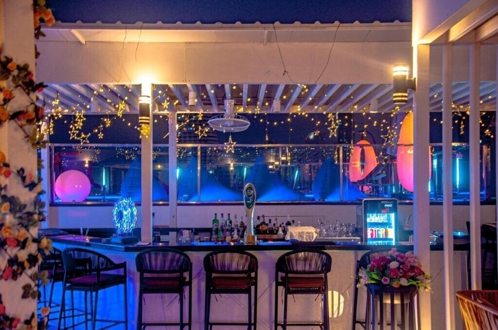 Изображение HT9 Hotel 4*